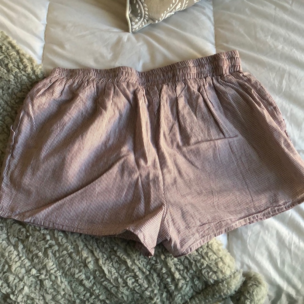 These are some cute Francesca shorts! - Picture 2 of 4